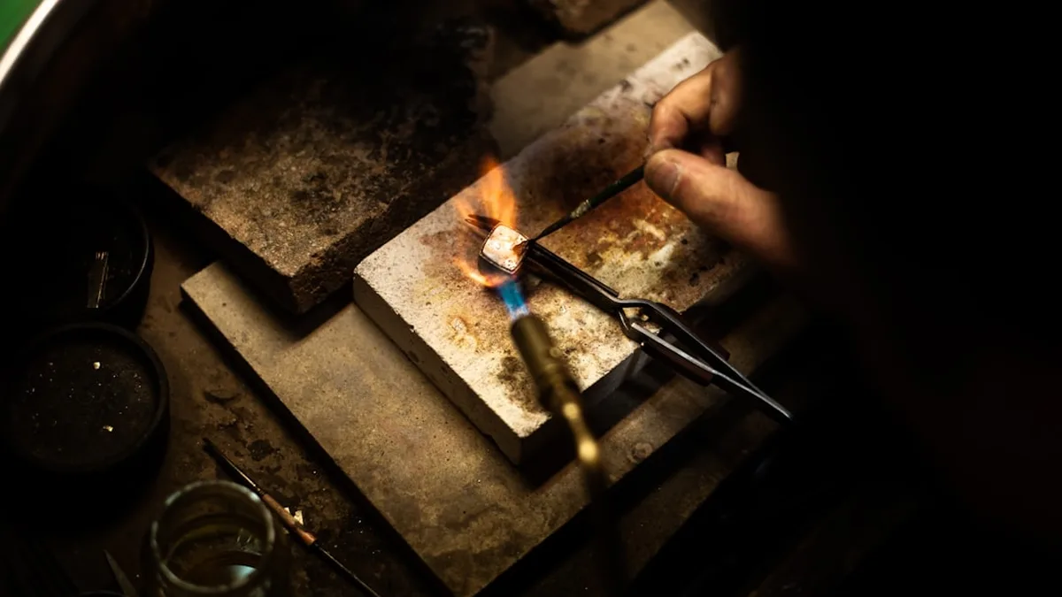 Mode made in France : où trouver de vrais bijoux artisanaux français ? — Mode made in France : où trouver de vrais bijoux artisanaux français ?