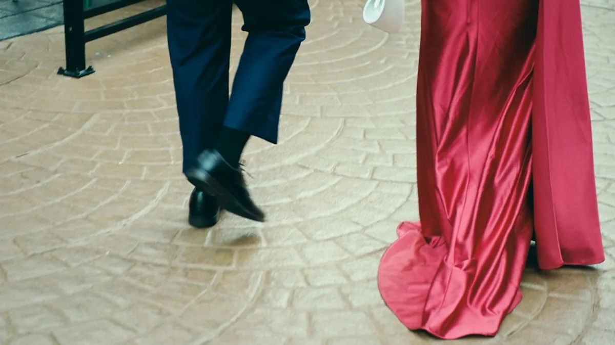 Quelles chaussures avec une robe longue ? 9 options selon l’occasion — Quelles chaussures avec une robe longue ? 9 options selon l’occasion