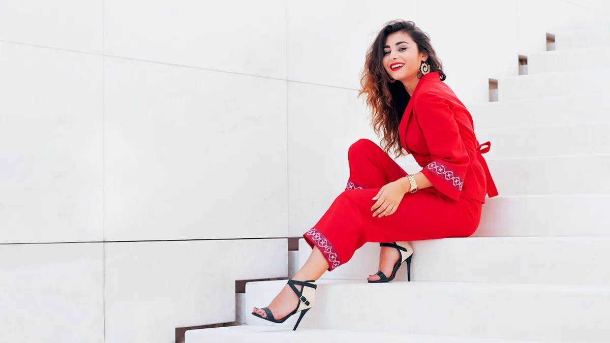 Quelles chaussures porter avec pantalon cigarette femme ? — Quelles chaussures porter avec pantalon cigarette femme ?