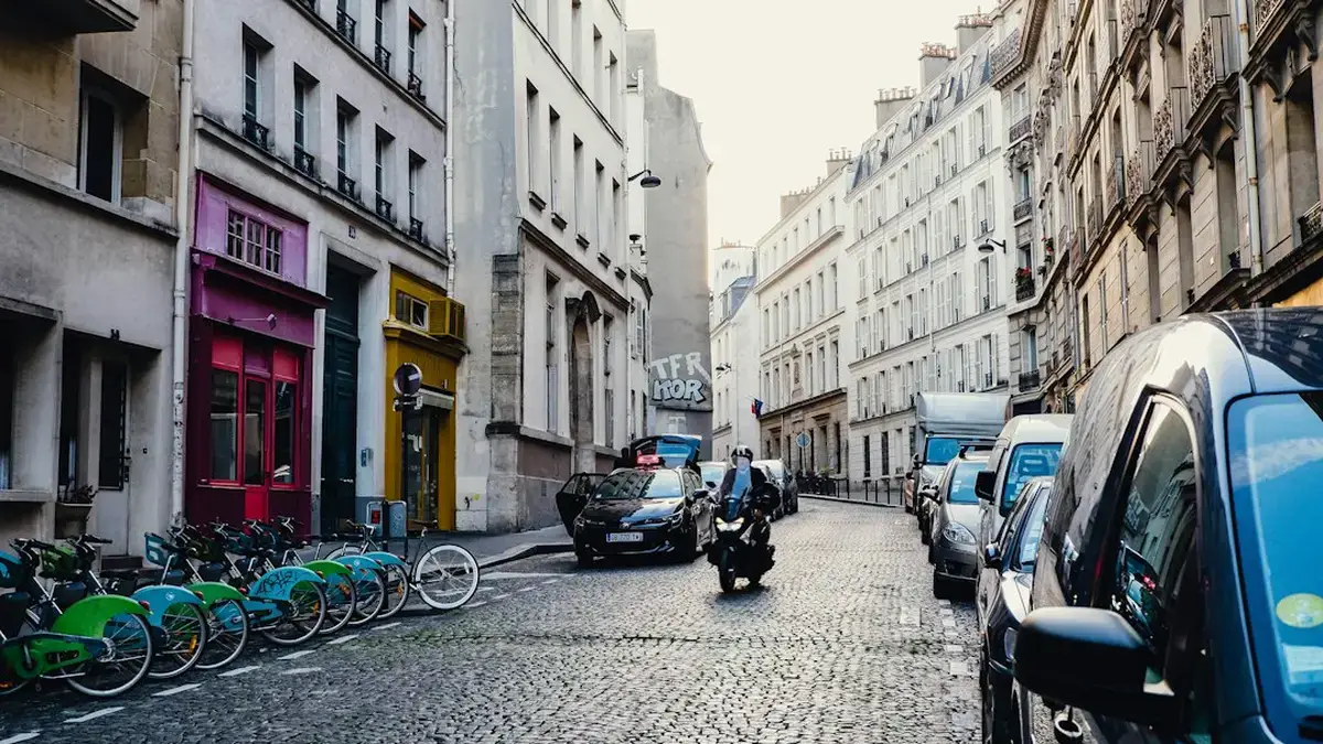 Vinted Go à Paris : trouver un point relais ou un casier — Vinted Go à Paris : trouver un point relais ou un casier