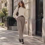 découvrez comment associer un sweater oversized avec style : conseils de looks, coupes et accessoires pour créer une tenue tendance et équilibrée.